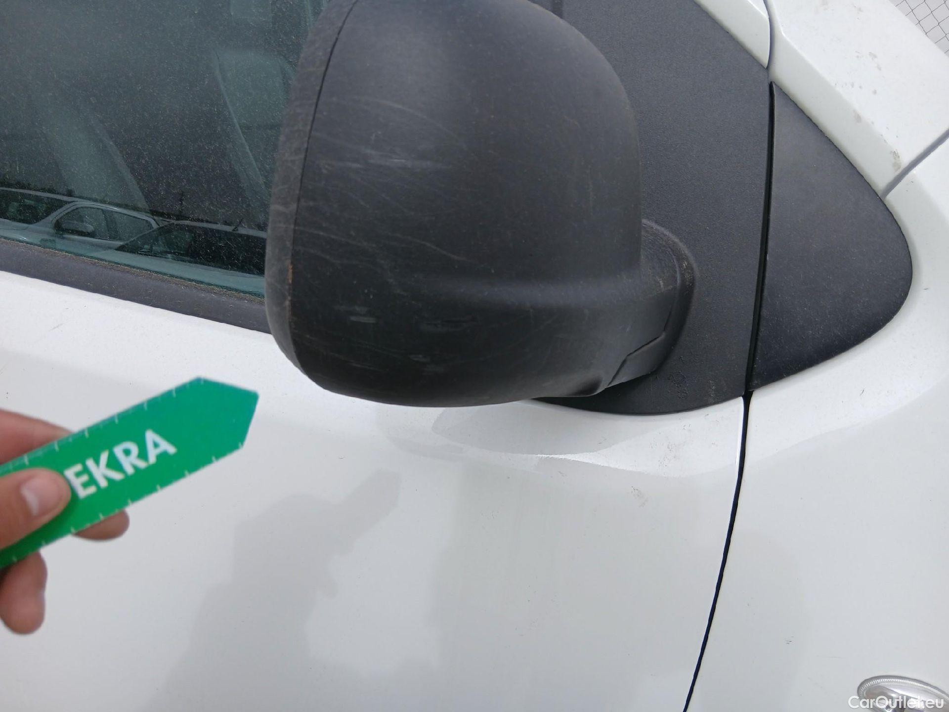  Opel  Vivaro OPEL  / 2019 / 4P / furgón 1.5 Diésel 74kW(100CV)M Std Exp #32