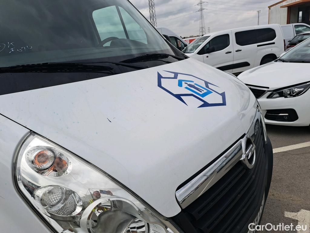  Opel  Movano  B Furgón/Combi Fg. L2H2 3 5t turbo 130CV MT6 E6 #22