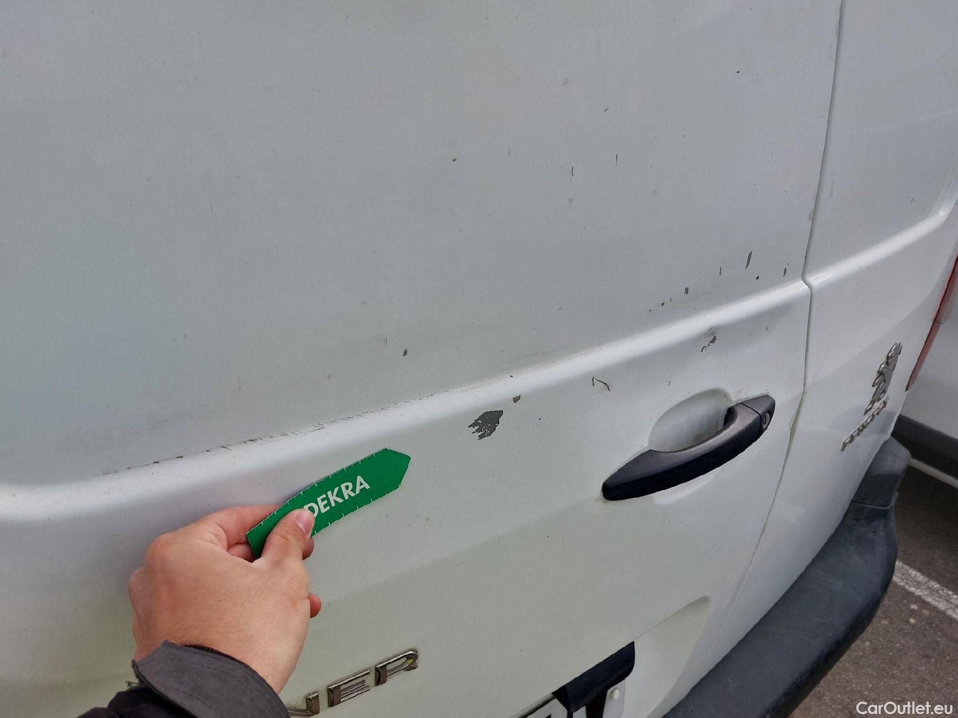  Peugeot  Partner PEUGEOT  / 2018 / 3P / furgón derivado de turismo Pro Standard 600kg BlueHDi 73kW (AC) #12