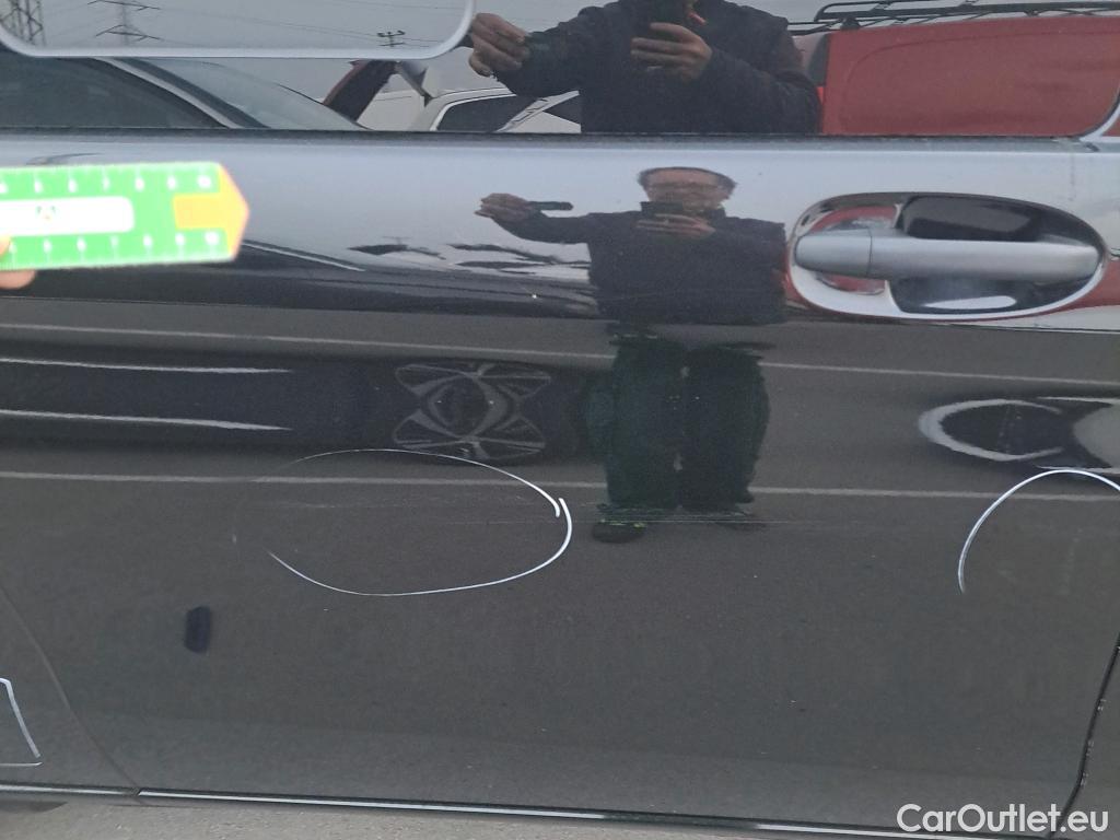  Mercedes  Vito MERCEDES-BENZ  / 2014 / 4P / combi 119CDI AT 140kW Tourer Select Extralarga #30