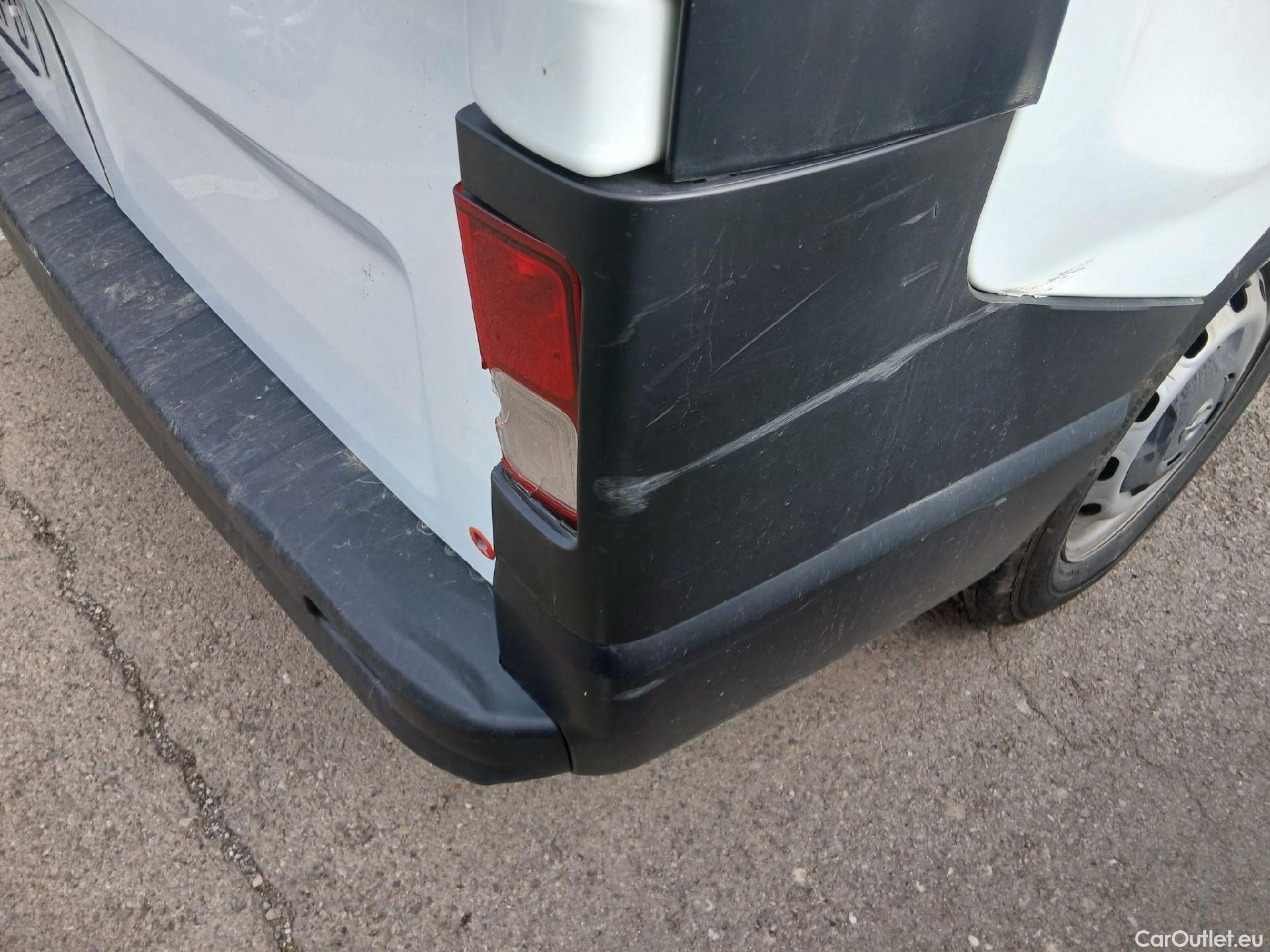  Nissan  NV300 NISSAN  / 2016 / 4P / furgón 2.0dCi 88kW (120CV) L1H1 1T Optima #20