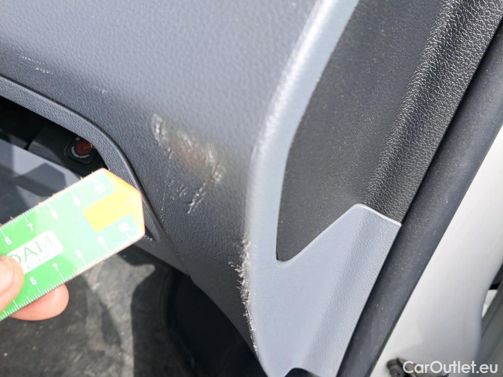  Citroen  Jumpy CITROEN  / 2016 / 4P / furgón Talla M BlueHDi 100 S&S 6v Control #20