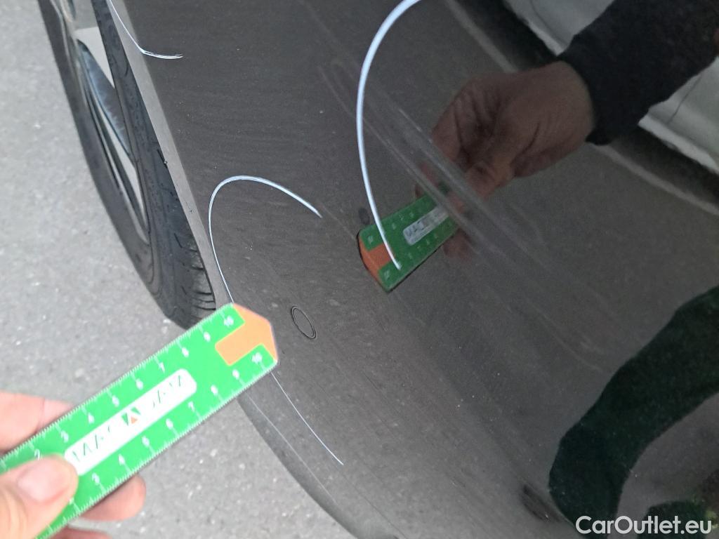  Mercedes  Vito MERCEDES-BENZ  / 2014 / 4P / combi 119CDI AT 140kW Tourer Select Extralarga #26