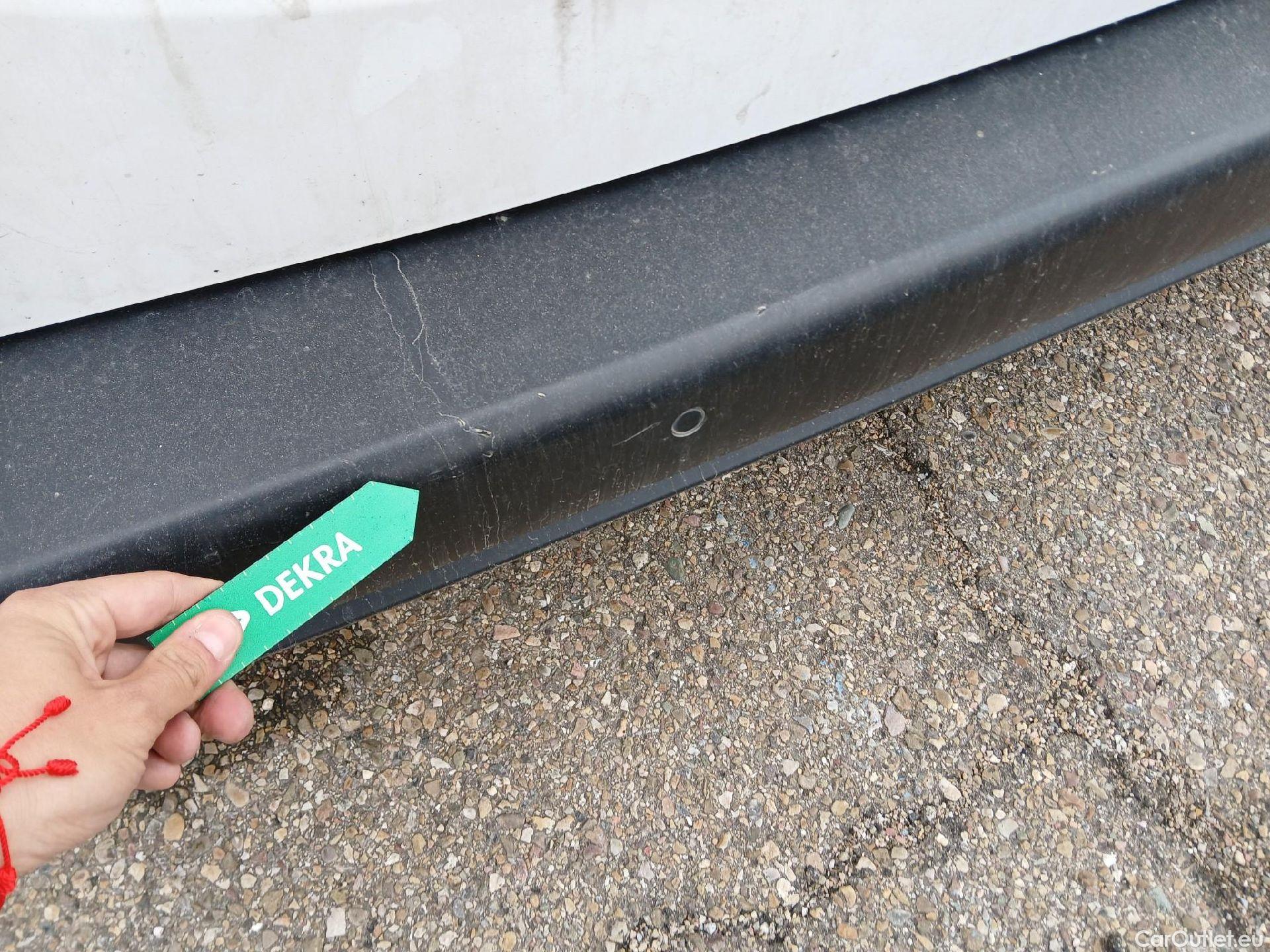  Citroen  Berlingo CITROEN  / 2018 / 5P / monovolumen compacto Talla M BlueHDi 100 S&S FEEL #26