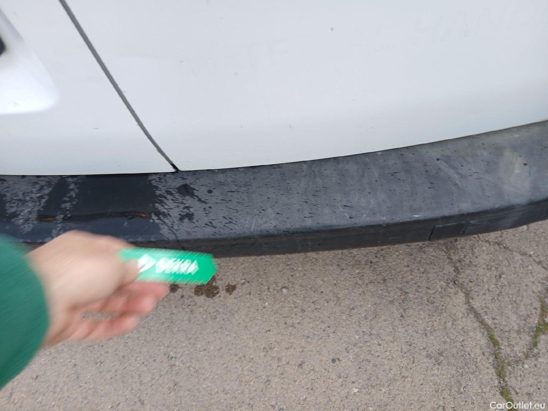  Toyota  Proace TOYOTA  / 2016 / 4P / furgón FU. MEDIO (L1) 2.0D 90kW COMFORT CARGA + #19