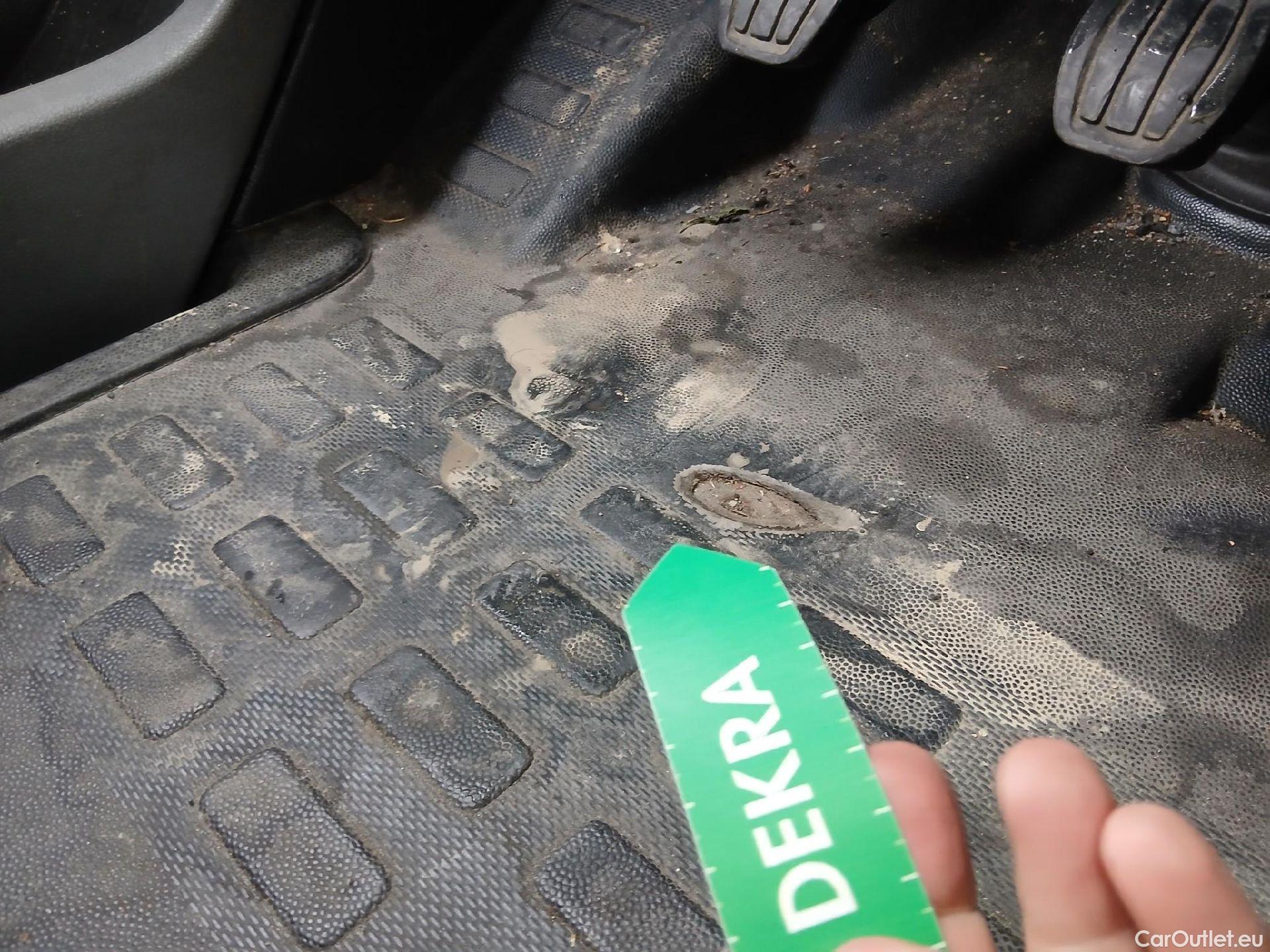  Toyota  Proace TOYOTA  / 2016 / 4P / furgón FU. MEDIO (L1) 2.0D 90kW COMFORT CARGA + #34