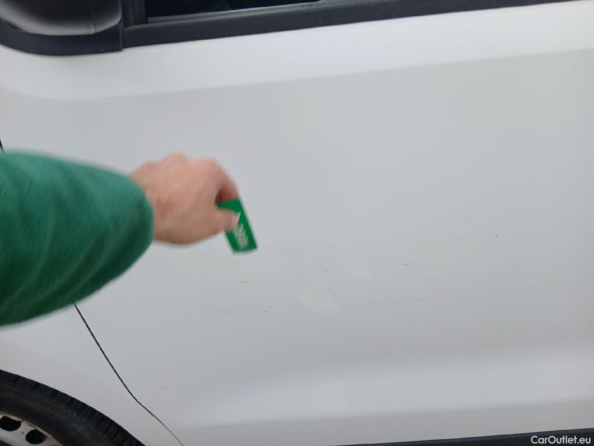  Toyota  Proace TOYOTA  / 2016 / 4P / furgón FU. MEDIO (L1) 2.0D 90kW COMFORT CARGA + #10