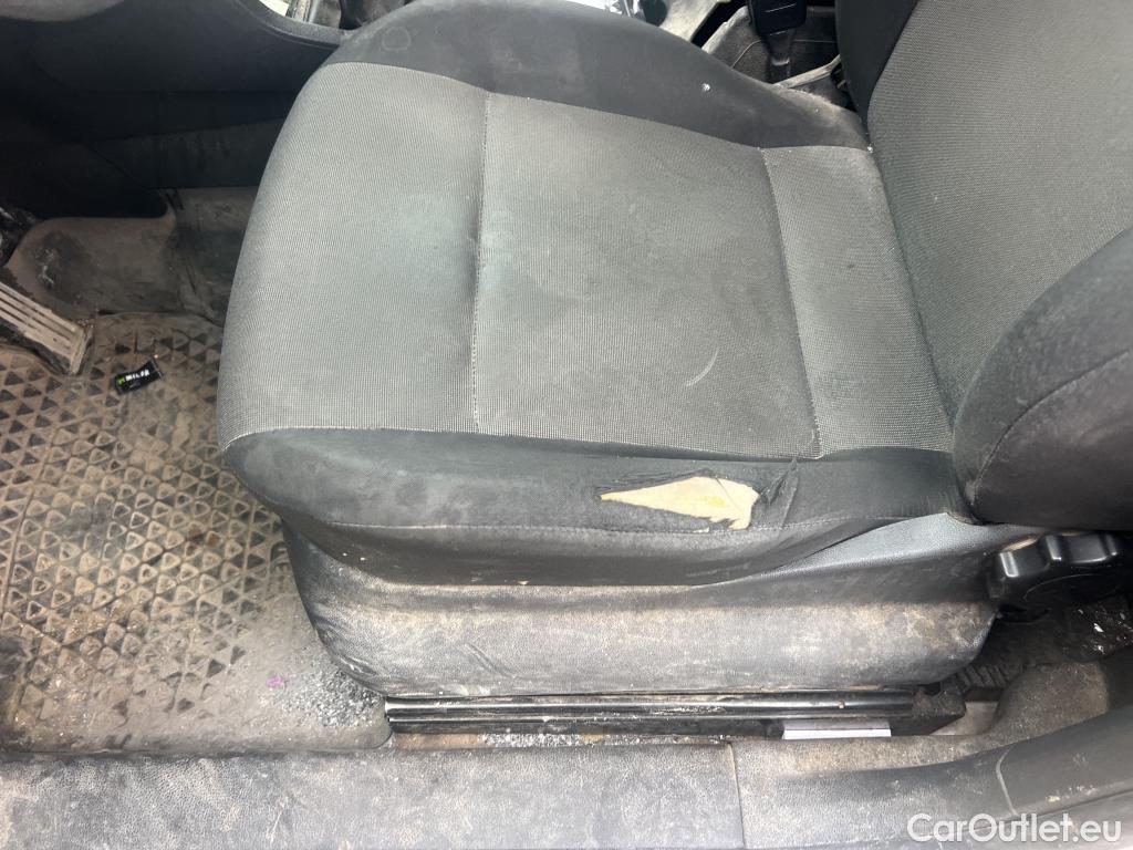  Volkswagen  Caddy VOLKSWAGEN  VU 4p 4G furgón derivado de t Profesional Furgón 2.0 TDI 55kW BMT #26