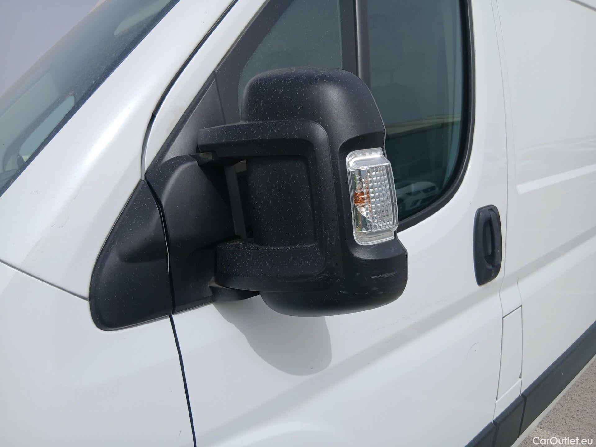  Fiat  Ducato FIAT  / 2014 / 4P / furgón 35 L3H3 Multijet (103 kW) #5