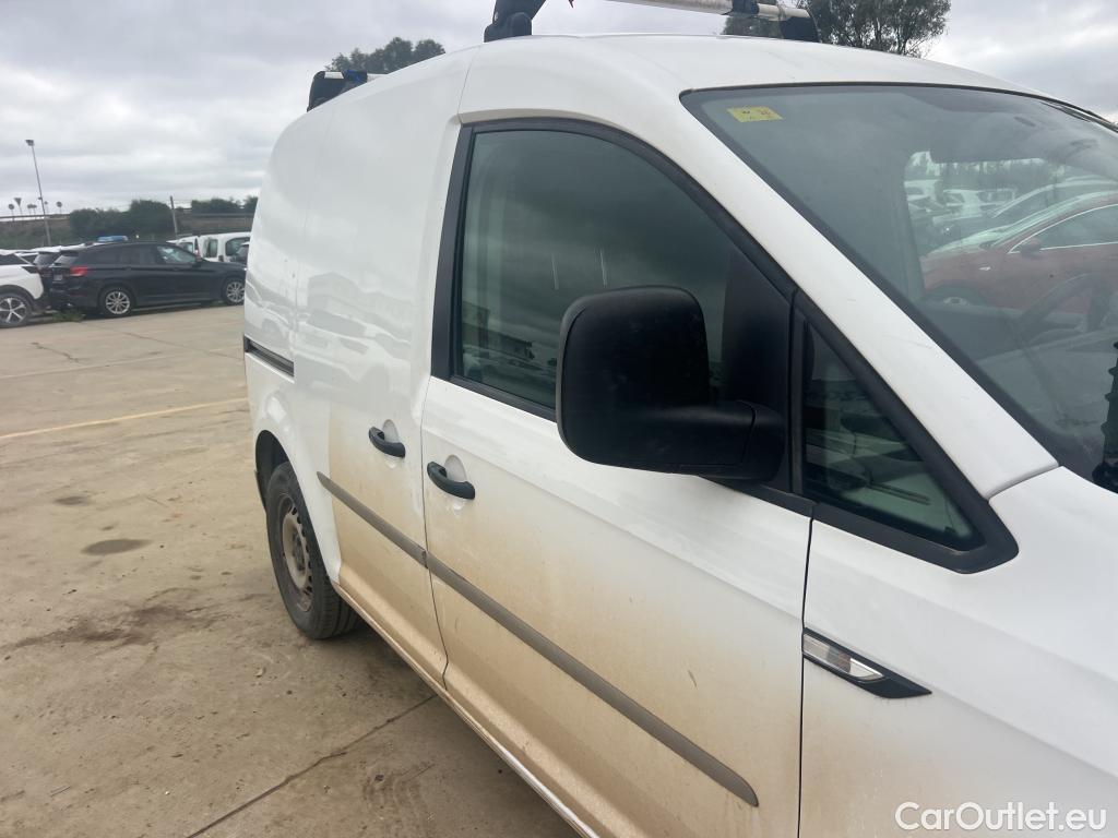  Volkswagen  Caddy VOLKSWAGEN  VU 4p 4G furgón derivado de t Profesional Furgón 2.0 TDI 55kW BMT #25