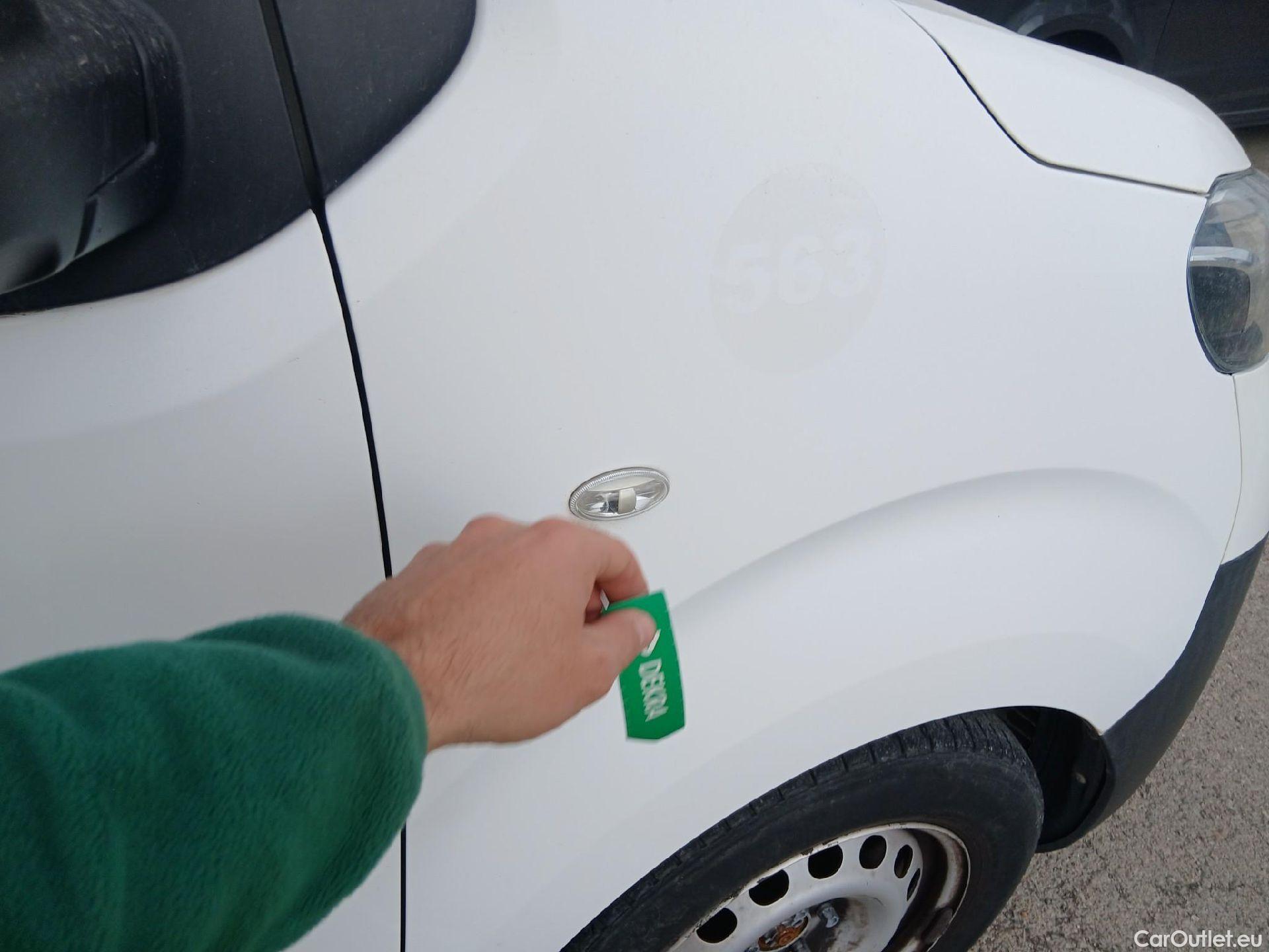  Toyota  Proace TOYOTA  / 2016 / 4P / furgón FU. MEDIO (L1) 2.0D 90kW COMFORT CARGA + #28