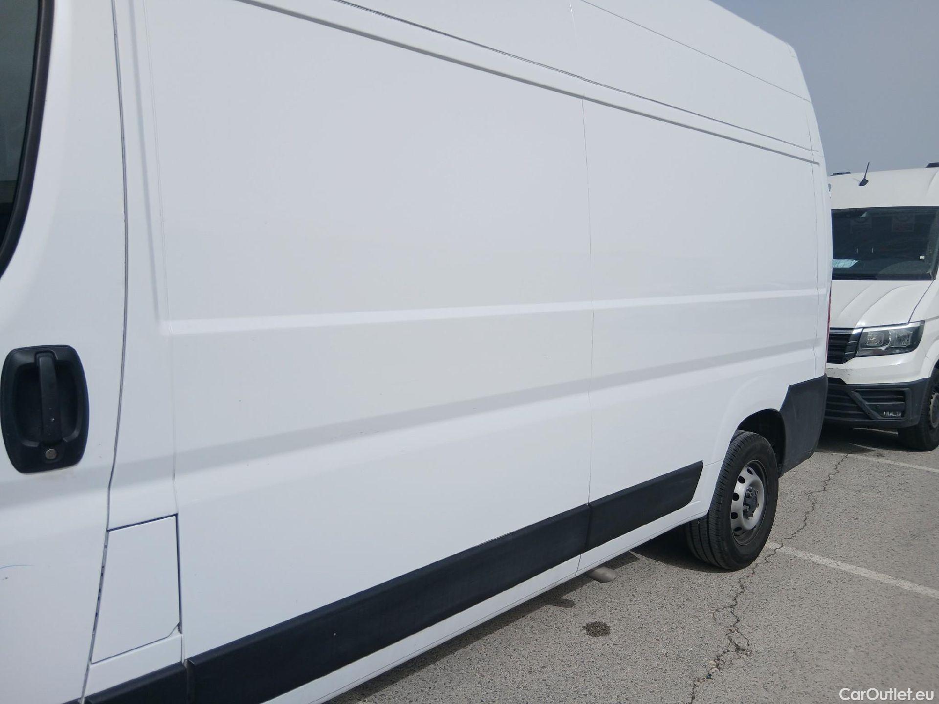  Fiat  Ducato FIAT  / 2014 / 4P / furgón 35 L3H3 Multijet (103 kW) #12