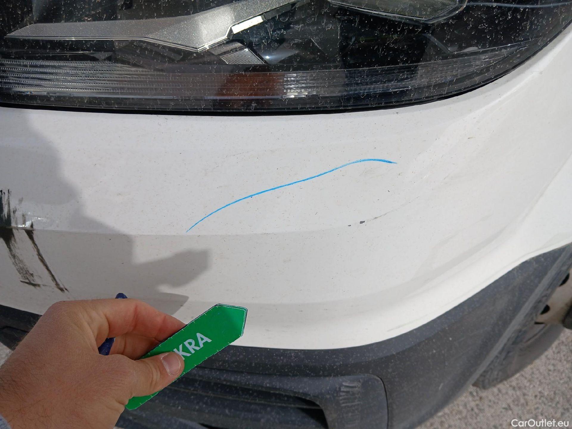  Volkswagen  Crafter VOLKSWAGEN  / 2017 / 2P / chasis cabina 35 Chasis CS RD L4 2.0 TDI 90kW RWD #6