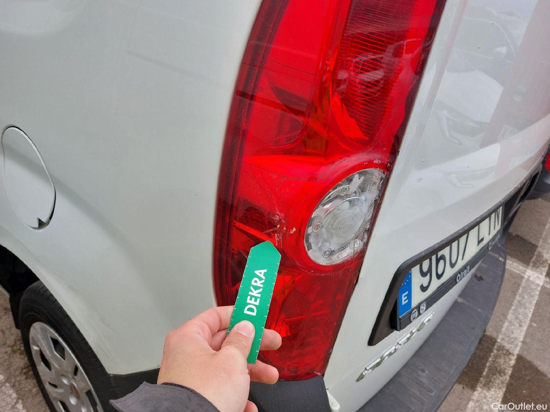  Fiat  Doblo FIAT Doblò Cargo/2015/4P/furgón derivado de turismo Cargo SX 1.6 Mjet 77kW (105CV) #13