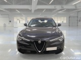  Alfa Romeo   STELVIO ALFA ROMEO / 2017 / 5P / SUV 2.2 TURBO DIESEL 190CV BUSINESS AT8 Q4 #6