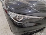  Alfa Romeo   STELVIO ALFA ROMEO / 2017 / 5P / SUV 2.2 TURBO DIESEL 190CV BUSINESS AT8 Q4 #38