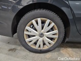  Volkswagen  Golf  2.0 TDI SCR Life Variant #10