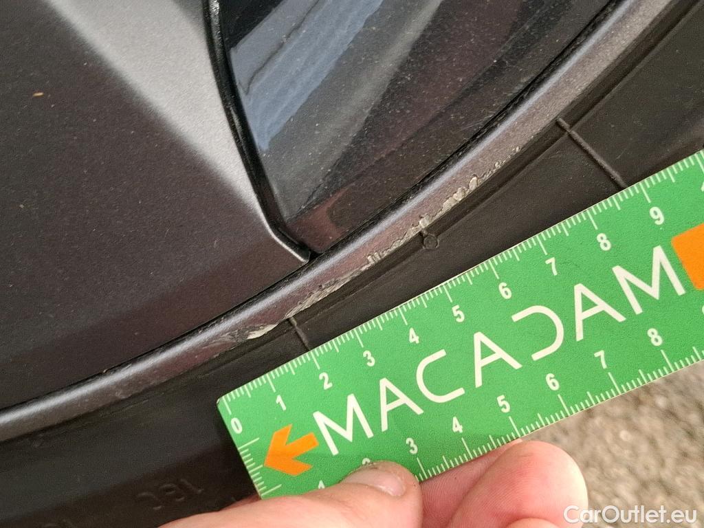  Tesla  Model 3 TESLA   2018  4P  Berline Propulsion #27