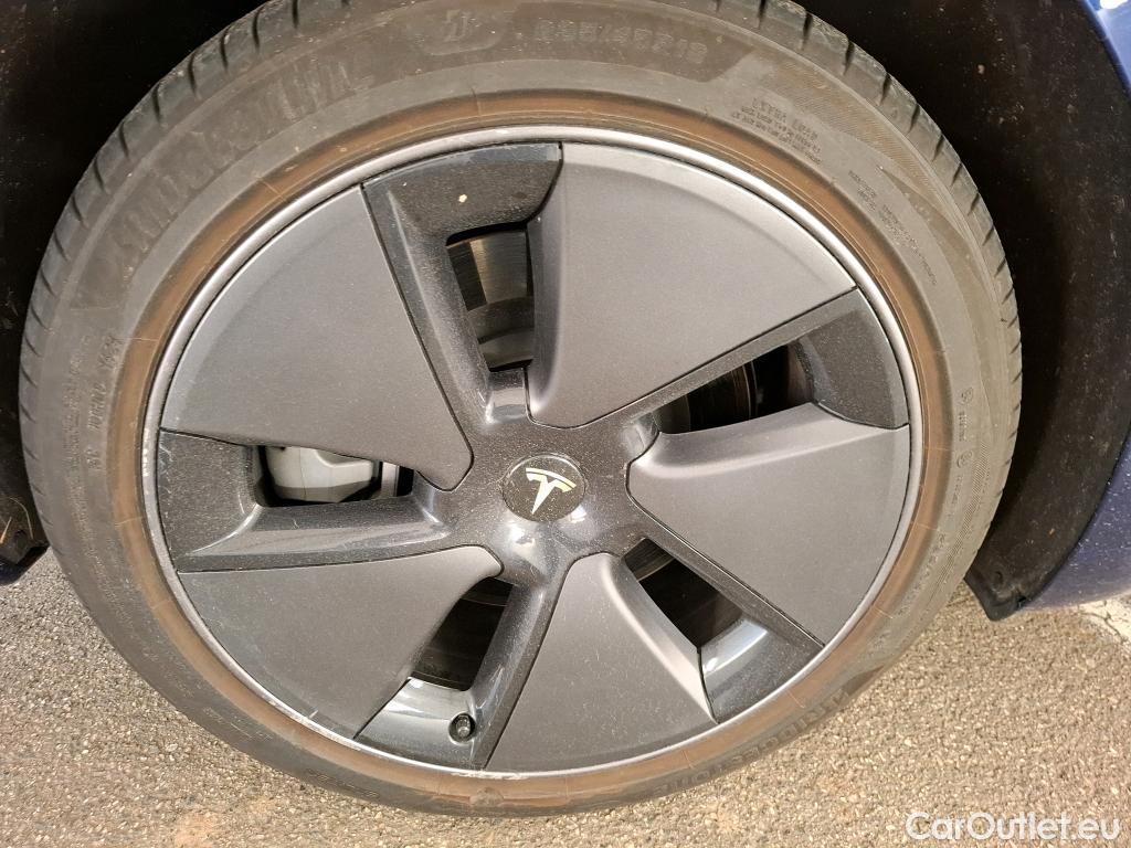  Tesla  Model 3 TESLA   2018  4P  Berline Propulsion #5