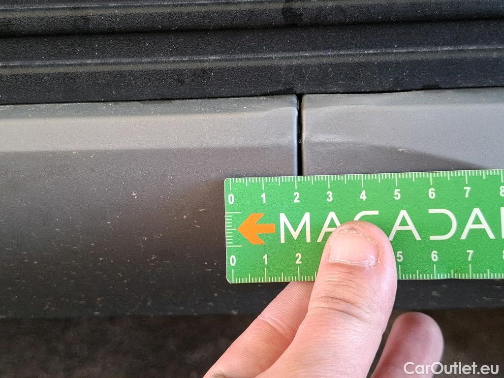  Hyundai  Konna Kona Initia Hybrid 2WD 1.6 GDI 140CV BVA6 E6d #6