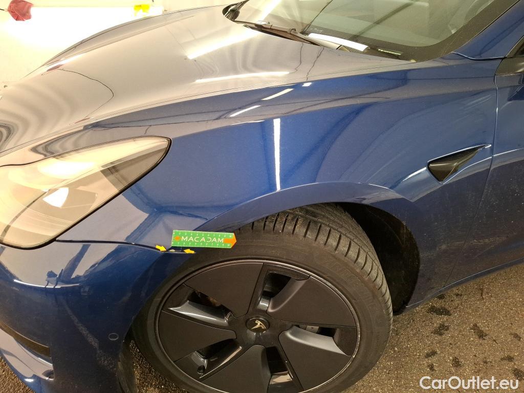  Tesla  Model 3 TESLA   2018  4P  Berline Propulsion #31