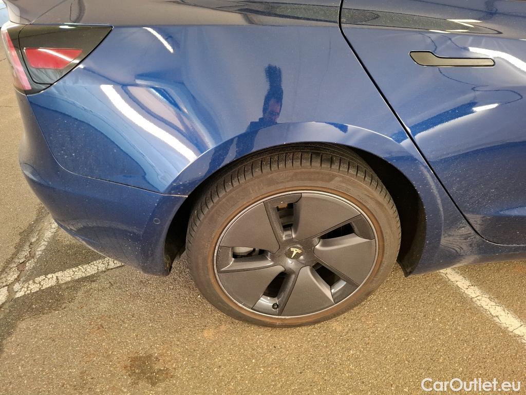  Tesla  Model 3 TESLA   2018  4P  Berline Propulsion #18