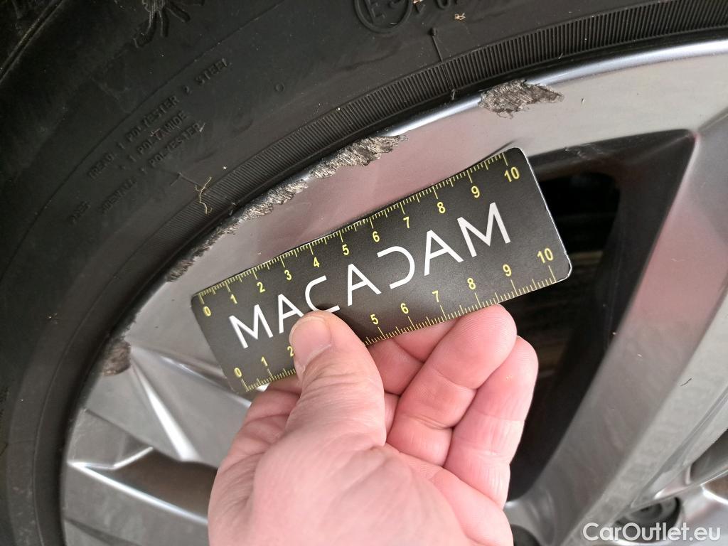  Volkswagen  Tiguan VOLKSWAGEN  / 2020 / 5P / SUV 1.5 TSI 150 DSG7 R-Line #11