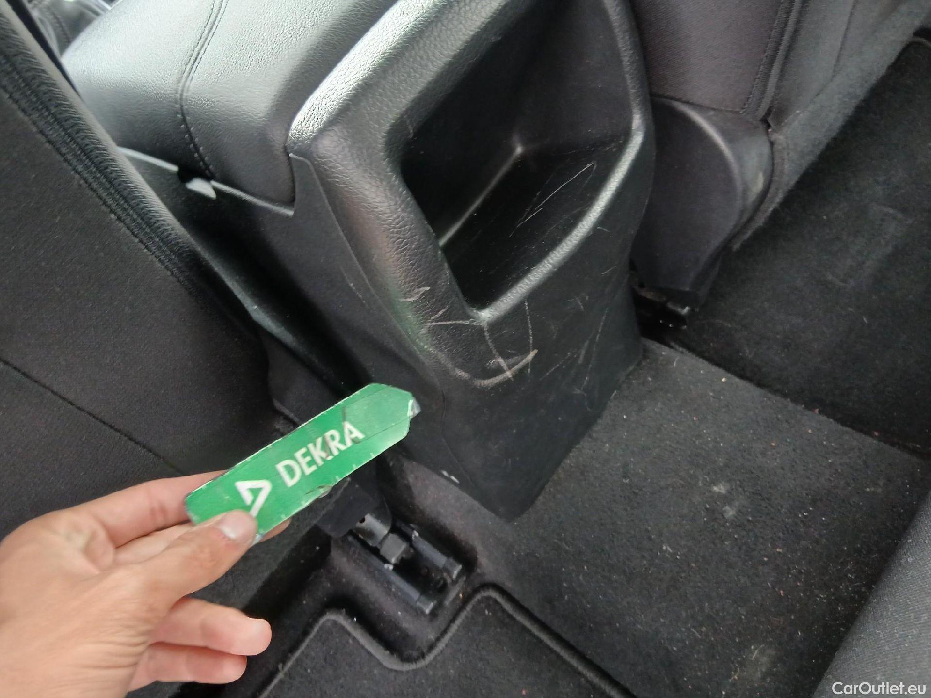  Nissan  Qashqai NISSAN  / 2017 / 5P / todoterreno dCi 85 kW (115 CV) E6D ACENTA #21