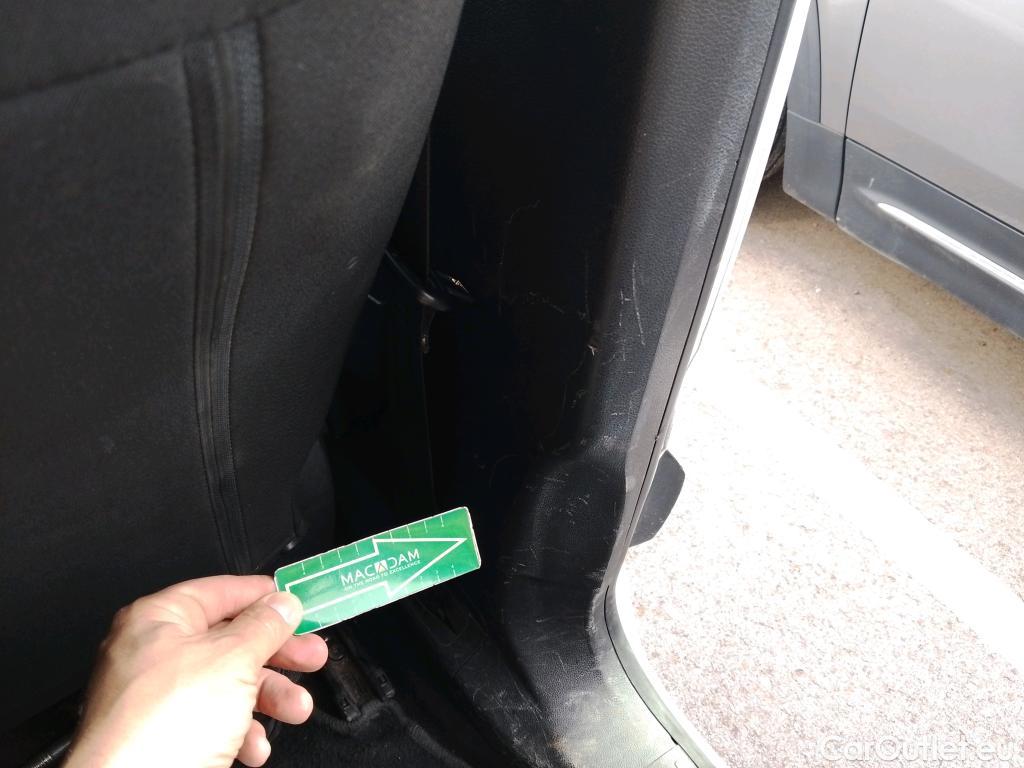  Citroen  Berlingo CITROEN  / 2018 / 4P / combi Talla M BlueHDi 100 S&S LIVE PACK BUSINE #35