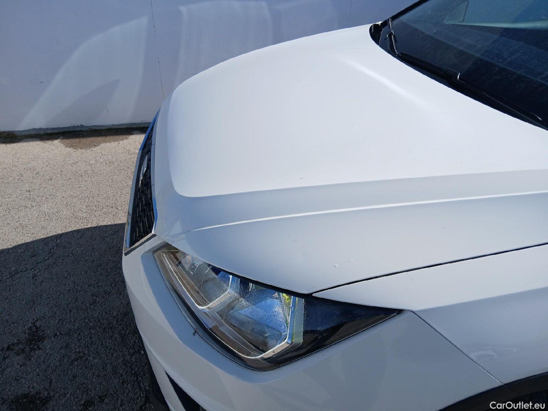  Seat  Arona SEAT  / 2017 / 5P / todoterreno 1.0 TSI 70kW (95CV) Style Edition Eco (CX) #3