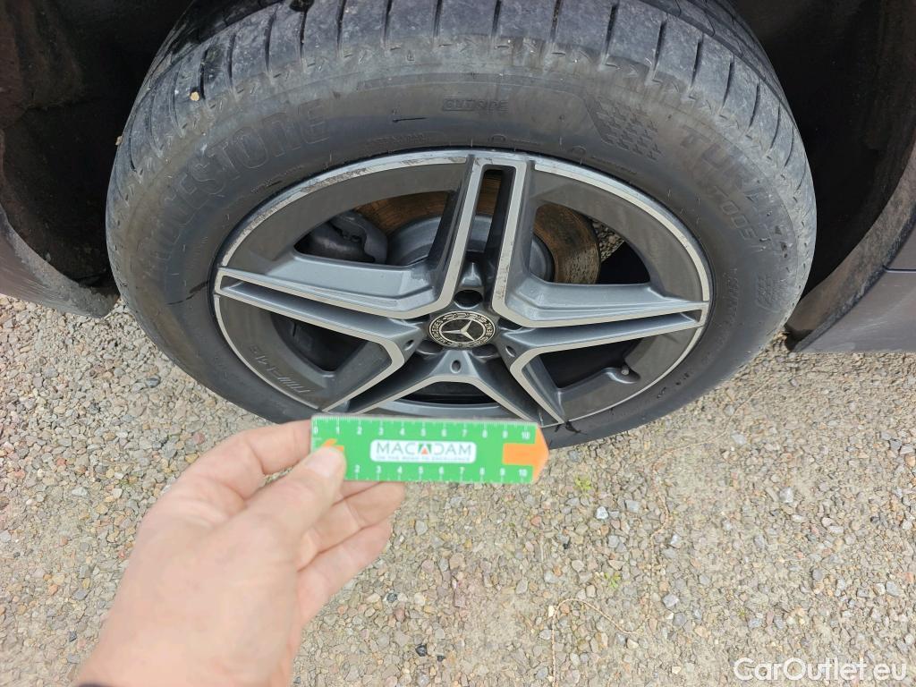  Mercedes  GLB MERCEDES-BENZ  / 2019 / 5P / todoterreno 2.0  200 D DCT 110KW (150CV) (AC) #6