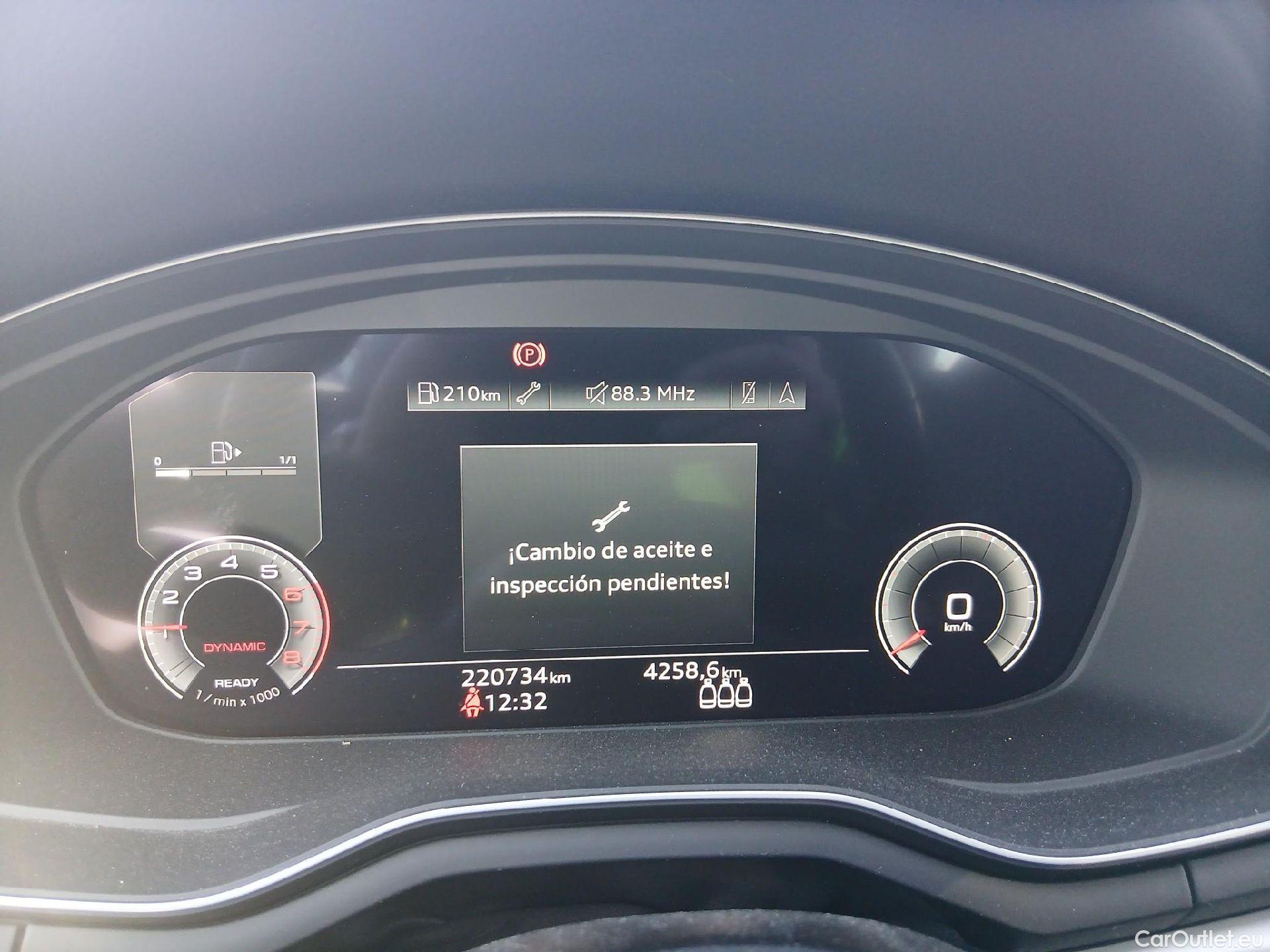  Audi  A4 AUDI  / 2019 / 5P / familiar Avant Advanced 35 TFSI 110kW (150CV) #1