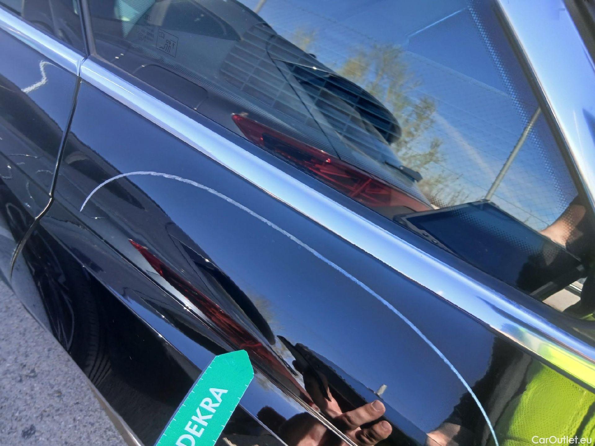  Audi  A4 AUDI  / 2019 / 5P / familiar Avant Advanced 35 TFSI 110kW (150CV) #11