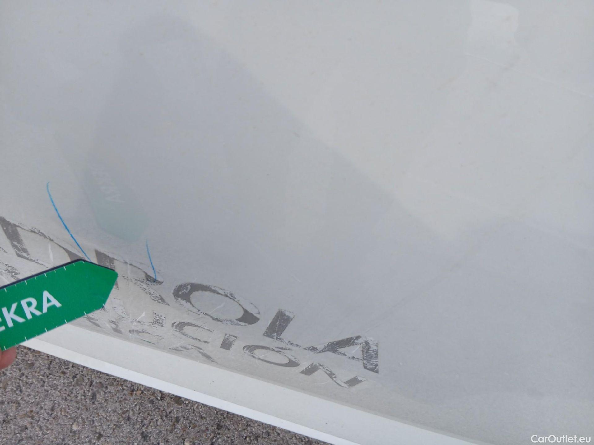  Renault  Megane RENAULT Mégane / 2015 / 5P / familiar Sp. Tourer Zen En. dCi 81kW (110CV) #17