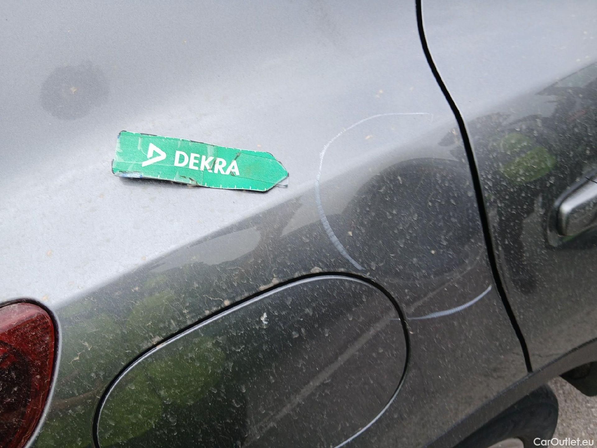  Nissan  Qashqai NISSAN  / 2017 / 5P / todoterreno dCi 85 kW (115 CV) E6D ACENTA #34