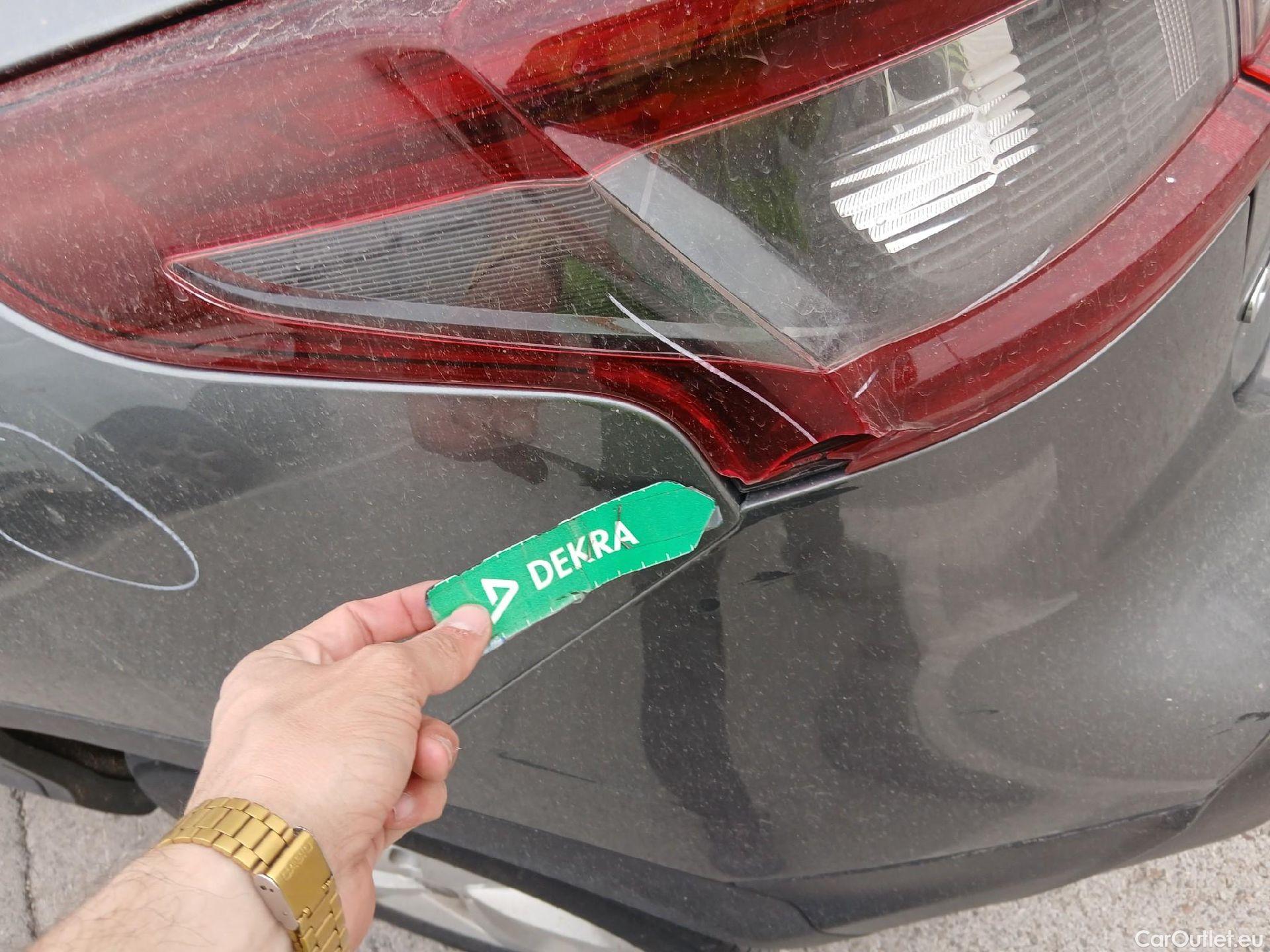  Nissan  Qashqai NISSAN  / 2017 / 5P / todoterreno dCi 85 kW (115 CV) E6D ACENTA #26