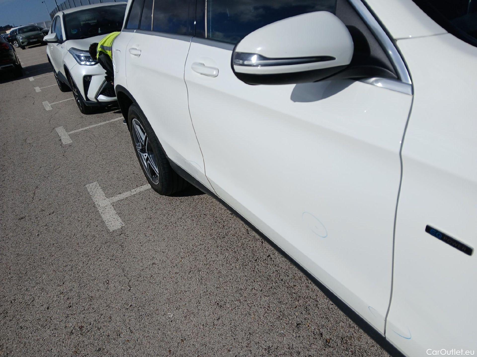  Mercedes  G-Klasee MERCEDES-BENZ Clase GLC / 2019 / 5P / todoterreno GLC 300 de 4MATIC #42