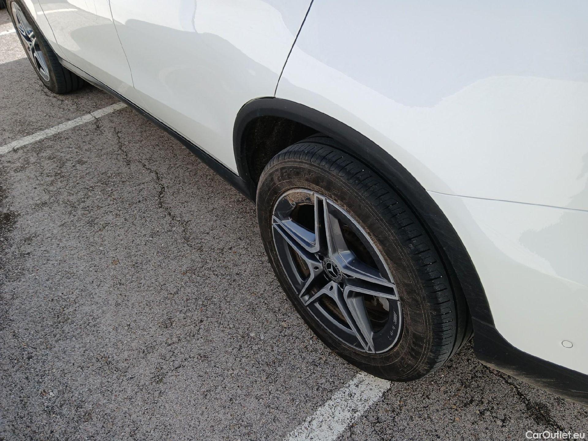  Mercedes  G-Klasee MERCEDES-BENZ Clase GLC / 2019 / 5P / todoterreno GLC 300 de 4MATIC #37