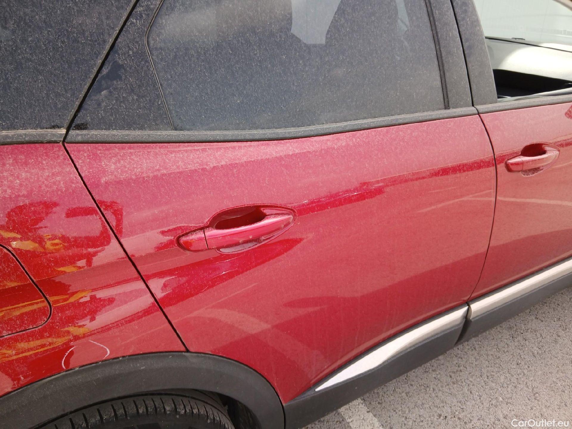  Peugeot  3008 PEUGEOT  / 2020 / 5P / todoterreno 1.5 BlueHDi 96kW (130CV) S&S Allure Pack #26