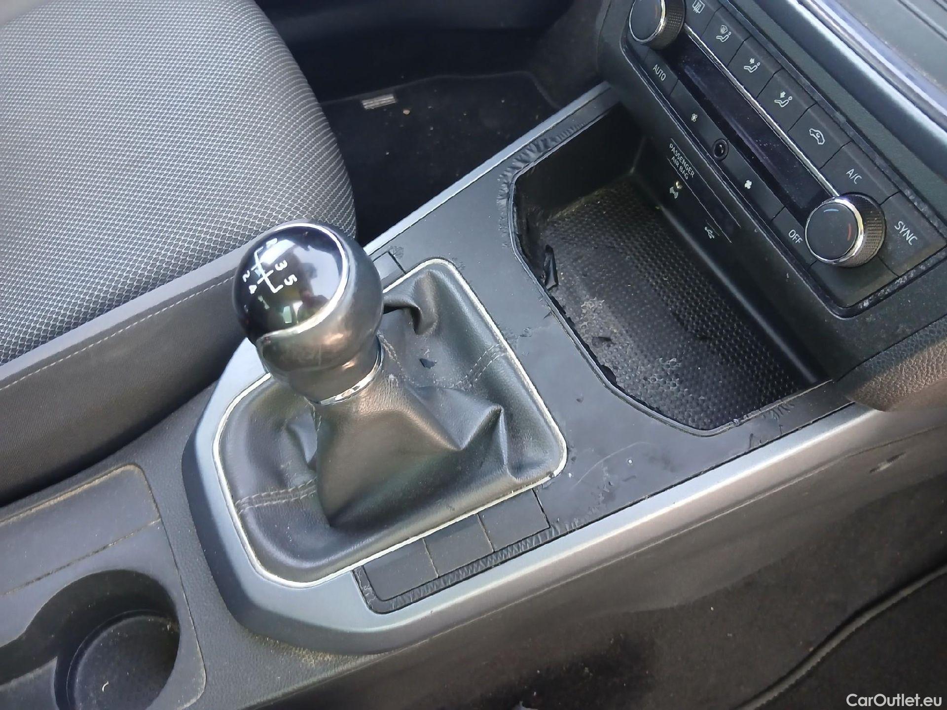  Seat  Arona SEAT  / 2017 / 5P / todoterreno 1.0 TSI 70kW (95CV) Style Edition Eco (CX) #36