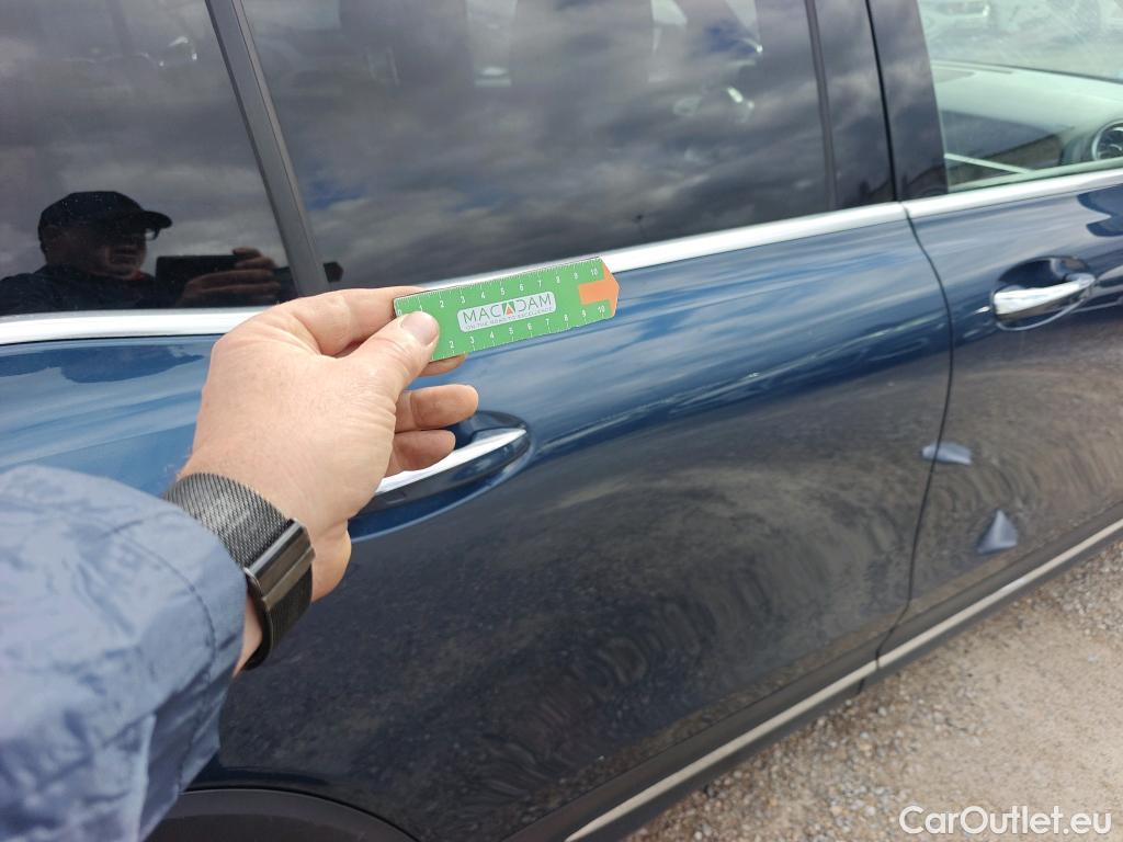  Mercedes  GLB MERCEDES-BENZ  / 2019 / 5P / todoterreno 2.0  200 D DCT 110KW (150CV) (AC) #45