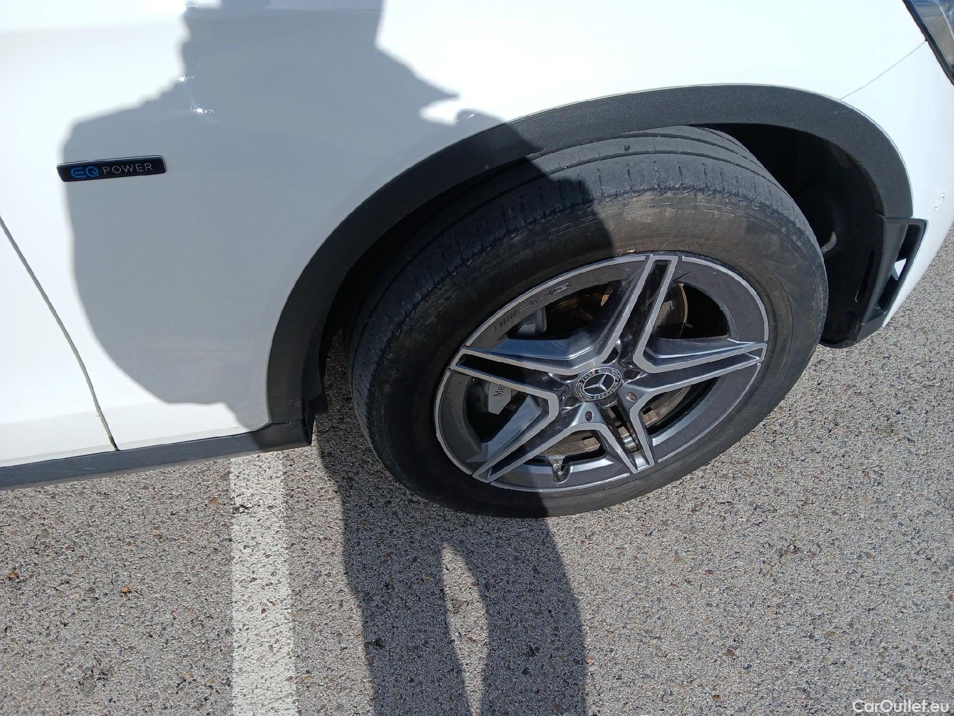  Mercedes  G-Klasee MERCEDES-BENZ Clase GLC / 2019 / 5P / todoterreno GLC 300 de 4MATIC #24