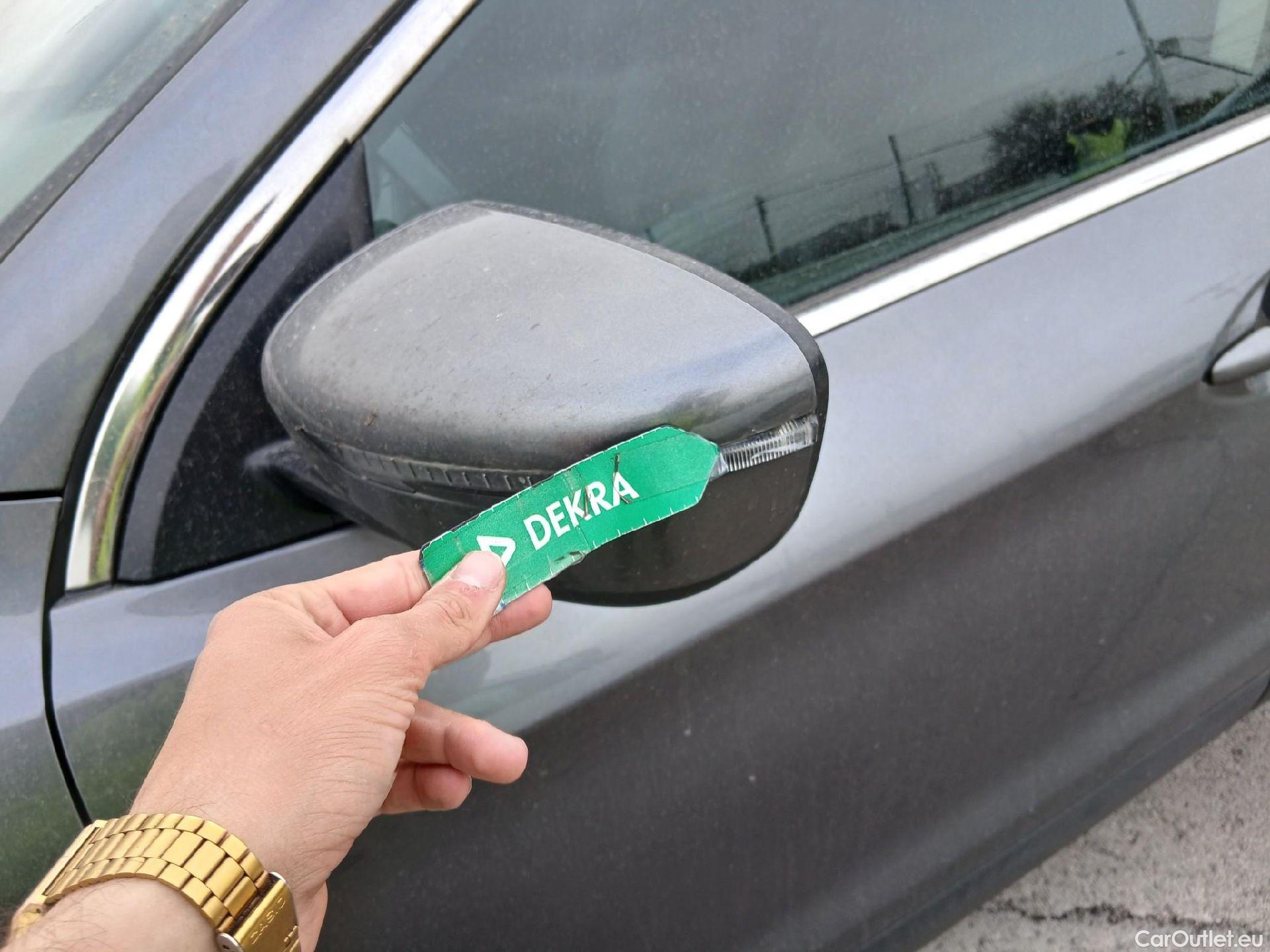  Nissan  Qashqai NISSAN  / 2017 / 5P / todoterreno dCi 85 kW (115 CV) E6D ACENTA #11