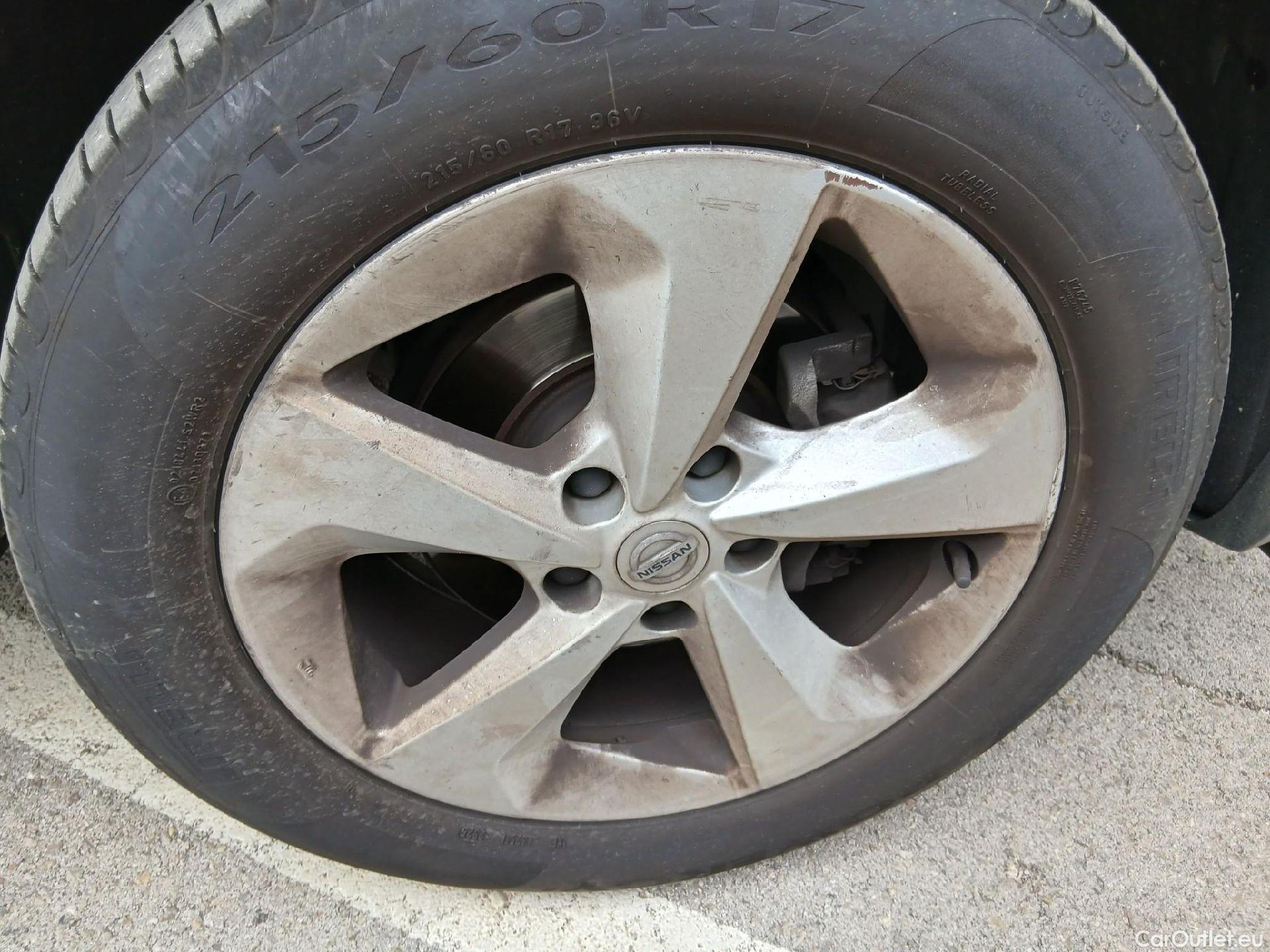  Nissan  Qashqai NISSAN  / 2017 / 5P / todoterreno dCi 85 kW (115 CV) E6D ACENTA #44