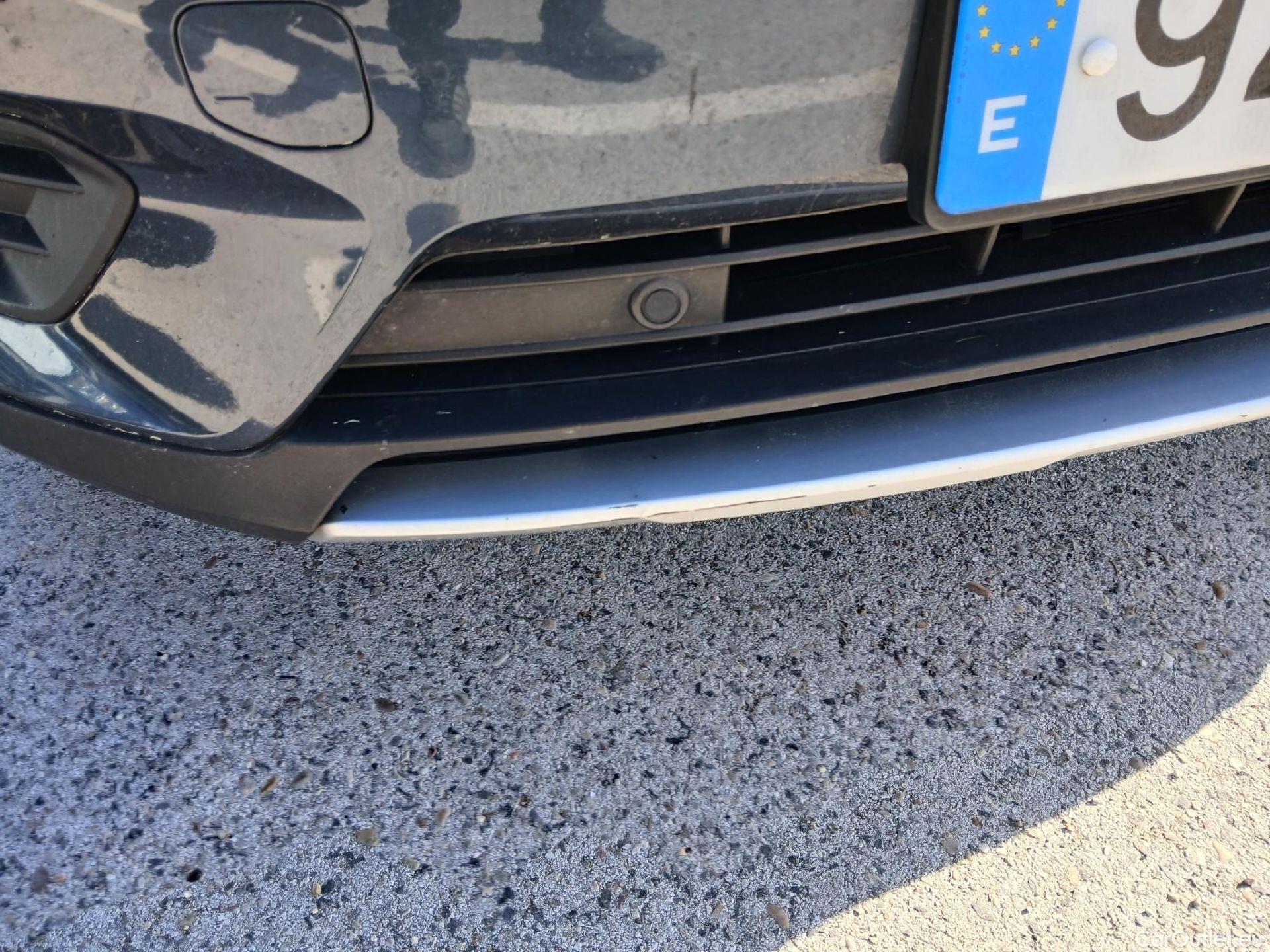  Volvo  XC 40 VOLVO XC40 / 2017 / 5P / todoterreno 1.5 T5 Twin Inscription Auto #8