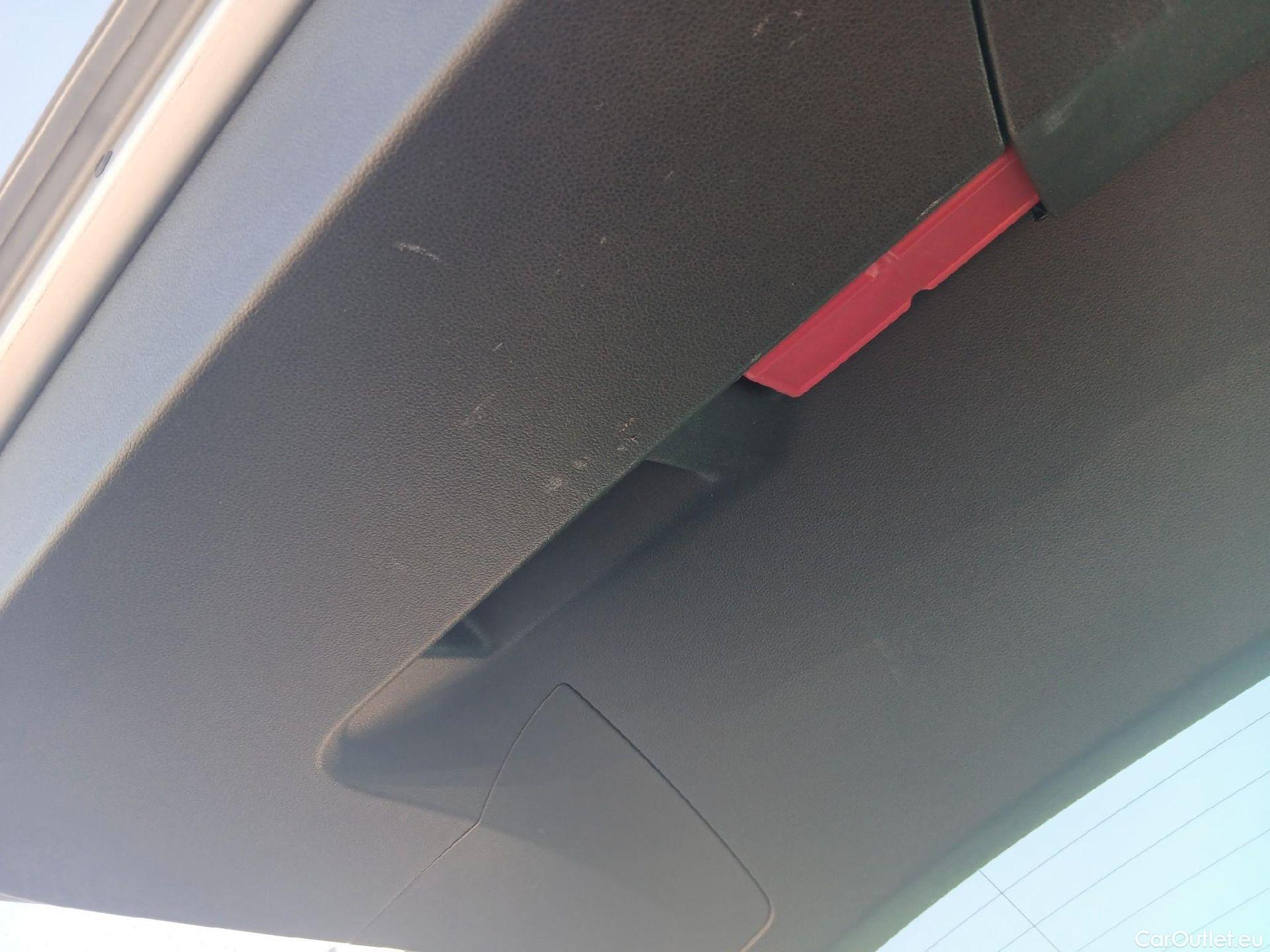  Volkswagen  Tiguan VOLKSWAGEN  / 2020 / 5P / todoterreno Life 1.4 TSI eHybrid 180kW (245CV) DSG #2