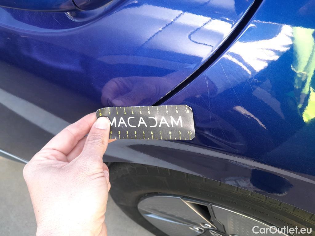  Hyundai   Ioniq HYUNDAI / 2019 / 5P / berlina con portón 1.6 GDI HEV Klass DT #20