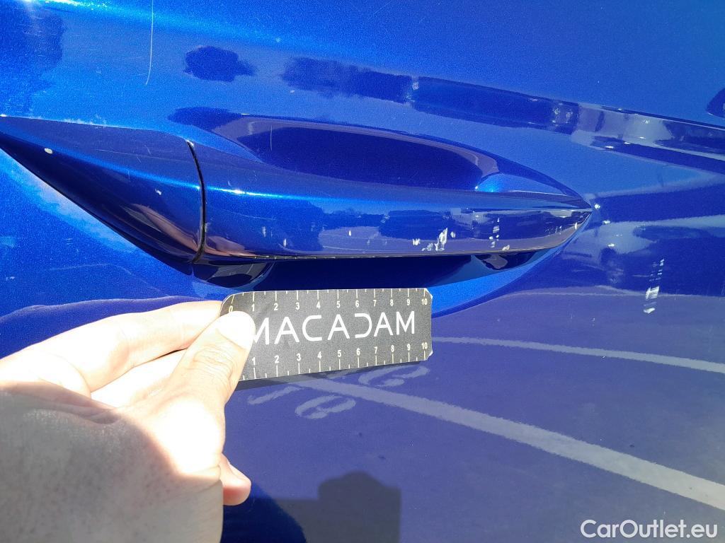  Hyundai   Ioniq HYUNDAI / 2019 / 5P / berlina con portón 1.6 GDI HEV Klass DT #12