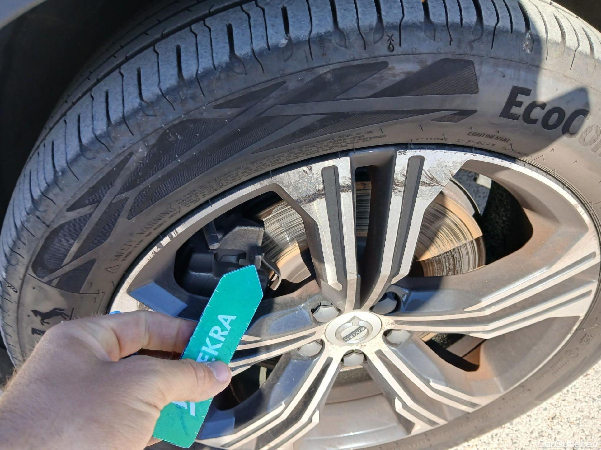  Volvo  XC 40 VOLVO XC40 / 2017 / 5P / todoterreno 1.5 T5 Twin Inscription Auto #12