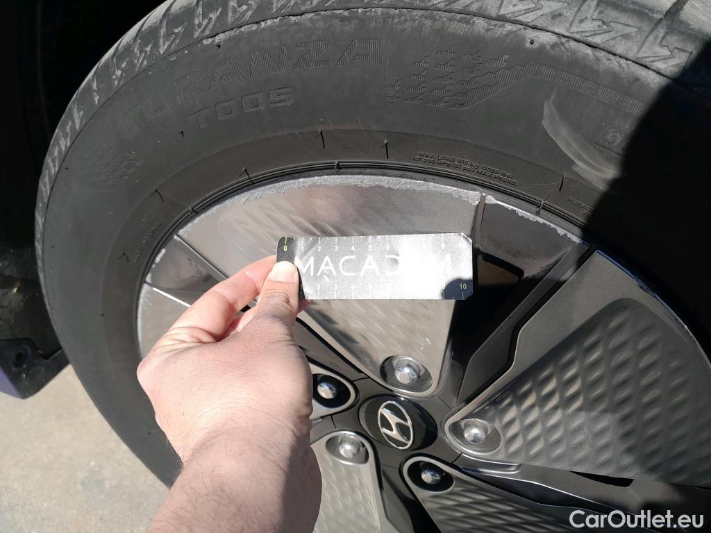  Hyundai   Ioniq HYUNDAI / 2019 / 5P / berlina con portón 1.6 GDI HEV Klass DT #44